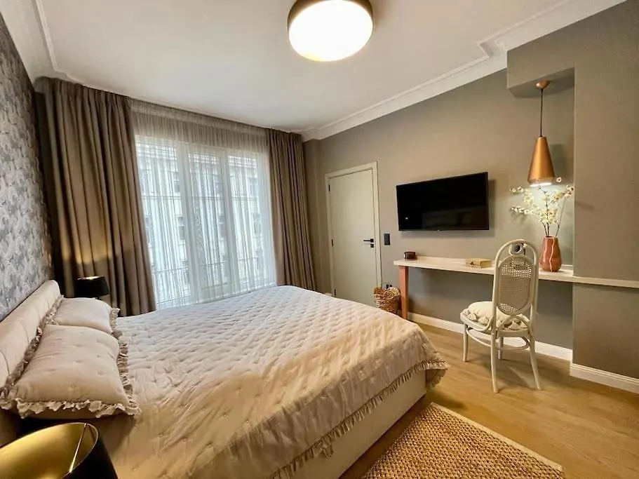 Luxury 2 Bedroom Top Central Apartment Sofia