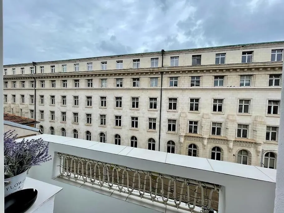 Luxury 2 Bedroom Top Central Apartment Sofia